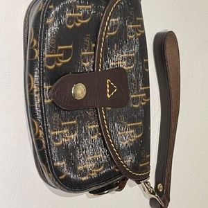 Dooney & Bourke coin purse